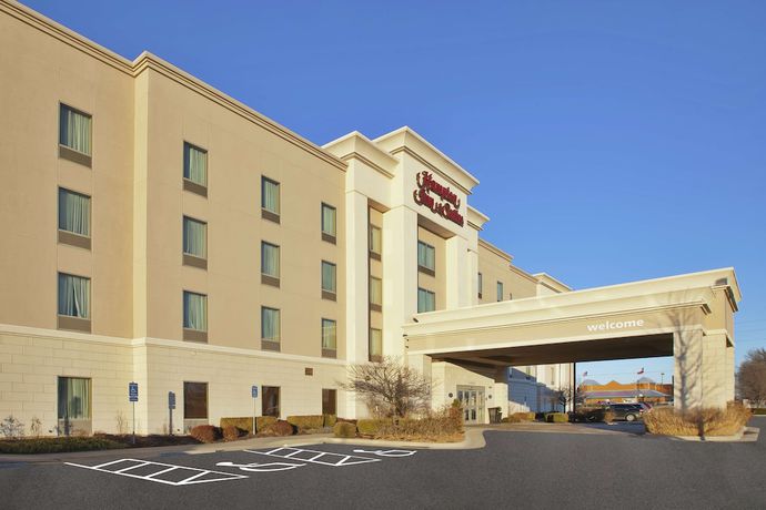Imagen general del Hotel Hampton Inn And Suites Wichita Northeast. Foto 1
