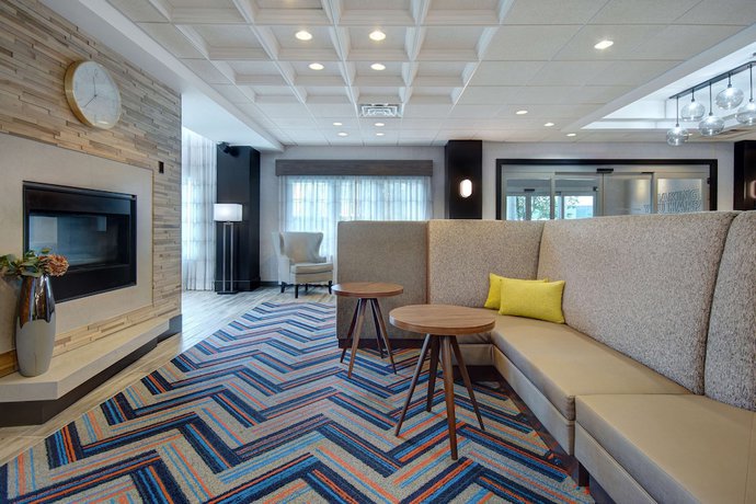 Imagen de los interiores del Hotel Hampton Inn And Suites Yonkers. Foto 17