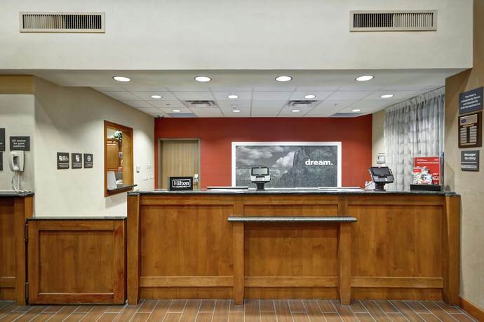 Imagen de los interiores del Hotel Hampton Inn And Suites Yuma. Foto 18