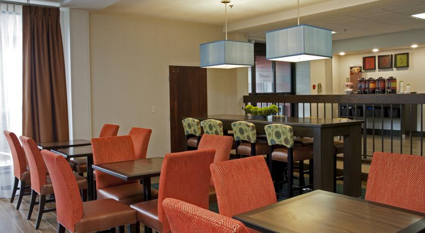 Imagen general del Hotel Hampton Inn Ann Arbor - North. Foto 2