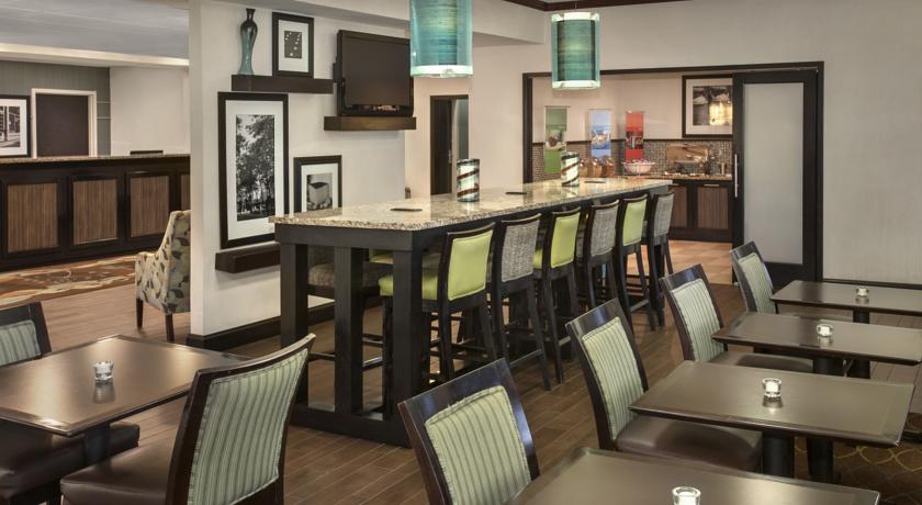 Imagen general del Hotel Hampton Inn Ann Arbor-south. Foto 9