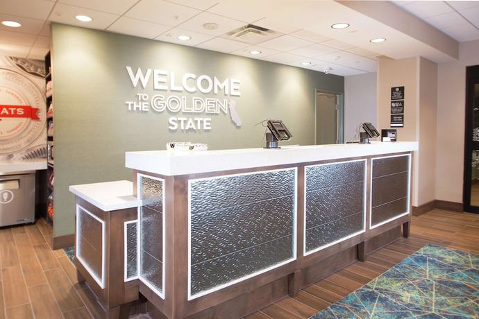 Imagen de los interiores del Hotel Hampton Inn Arvin Tejon Ranch. Foto 17