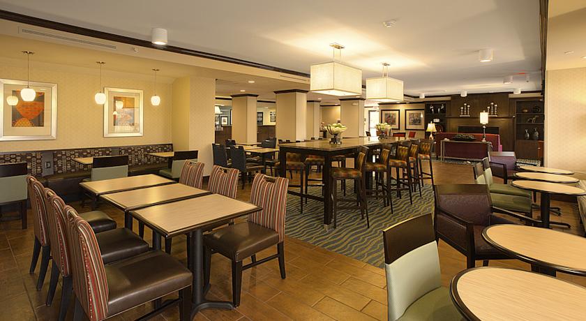Imagen general del Hotel Hampton Inn Asheville-tunnel Rd.. Foto 3