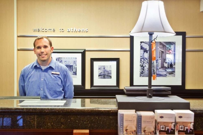 Imagen de los interiores del Hotel Hampton Inn Athens, Georgia. Foto 12