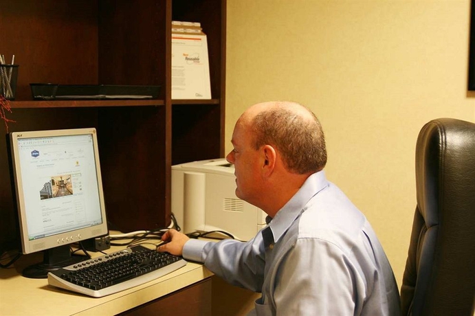 Imagen de los interiores del Hotel Hampton Inn Atlanta Fairburn. Foto 12