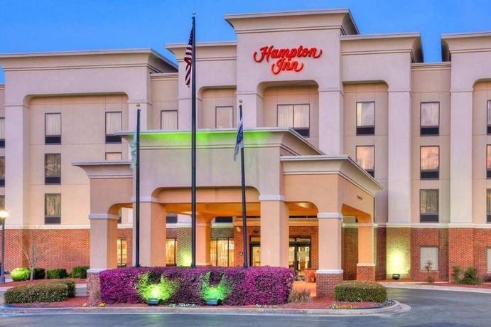 Imagen de los exteriores del Hotel Hampton Inn Atlanta Fairburn. Foto 5