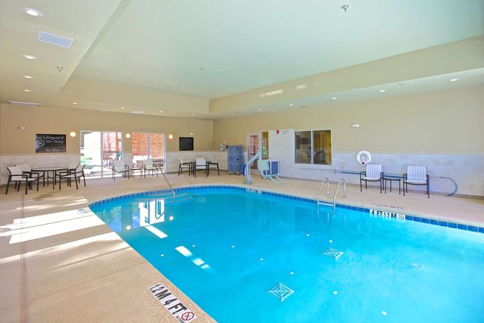 Imagen de la piscina del Hotel Hampton Inn Atlanta McDonough, Mcdonough. Foto 20