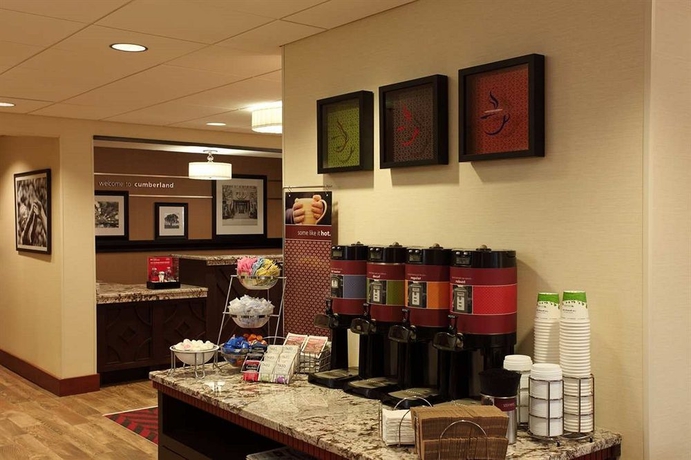 Imagen del bar/restaurante del Hotel Hampton Inn Atlanta Nw Cumberland. Foto 7