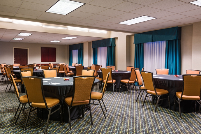 Imagen de los interiores del Hotel Hampton Inn - Atlanta Perimeter Center. Foto 14