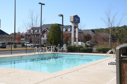 Imagen general del Hotel Hampton Inn Atlanta-Woodstock. Foto 4