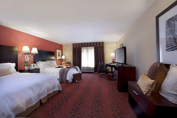 Imagen de la habitación del Hotel Hampton Inn Atlanta-canton. Foto 9