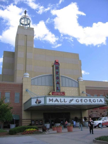 Imagen de los exteriores del Hotel Hampton Inn Atlanta-mall Of Georgia. Foto 11