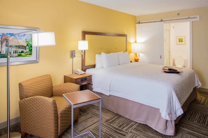 Imagen de la habitación del Hotel Hampton Inn Atlanta-northlake. Foto 7