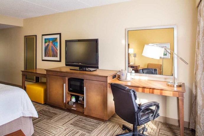 Imagen de la habitación del Hotel Hampton Inn Atlanta-northlake. Foto 10