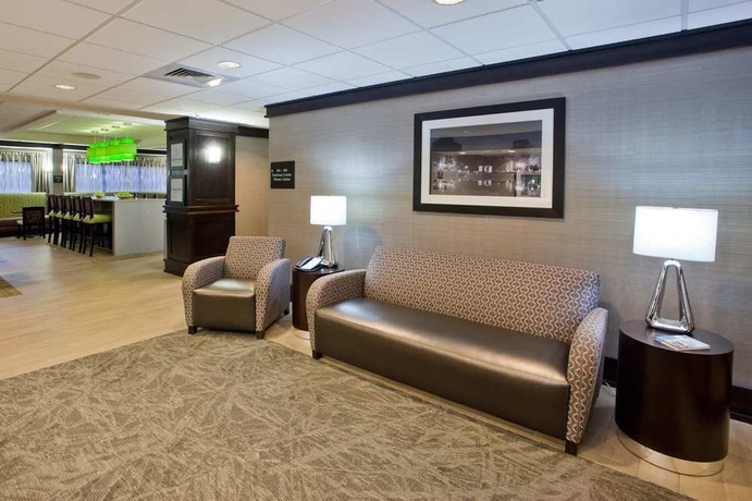 Imagen de los interiores del Hotel Hampton Inn Atlanta-town Center/kennesaw. Foto 7