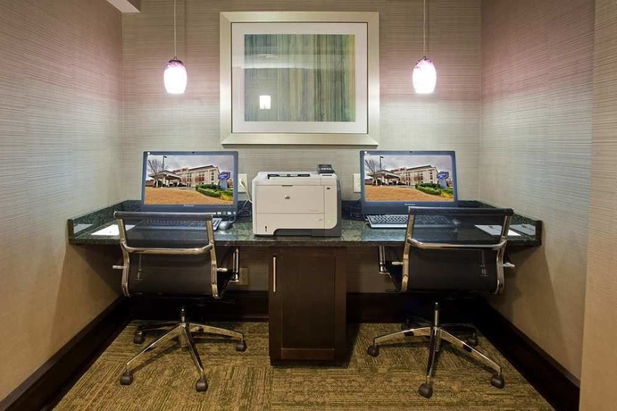 Imagen de los interiores del Hotel Hampton Inn Atlanta-town Center/kennesaw. Foto 11