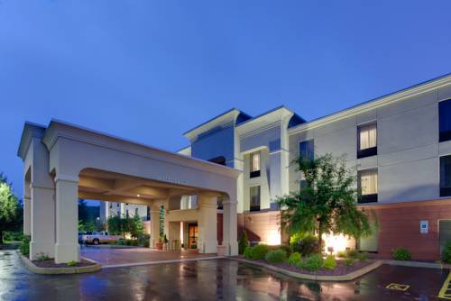 Imagen de la habitación del Hotel Hampton Inn Auburn, Massachusetts. Foto 2