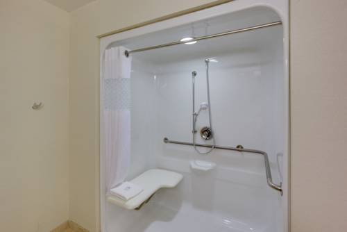 Imagen de la habitación del Hotel Hampton Inn Auburn, Massachusetts. Foto 5