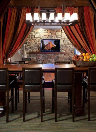 Imagen del bar/restaurante del Hotel Hampton Inn Austin Nw Near The Domain. Foto 5