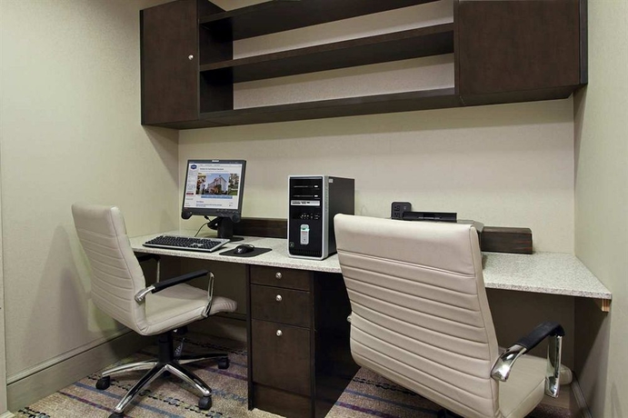 Imagen de los interiores del Hotel Hampton Inn Austin/airport Area South. Foto 13