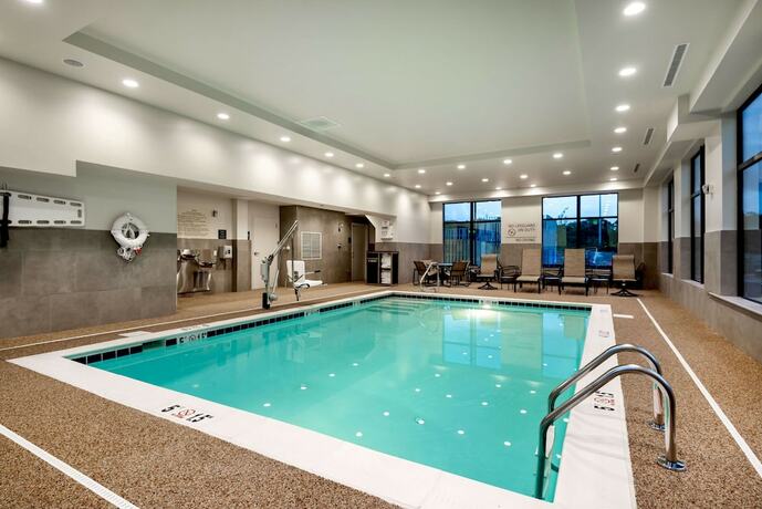 Imagen general del Hotel Hampton Inn Baltimore Bayview Campus. Foto 5