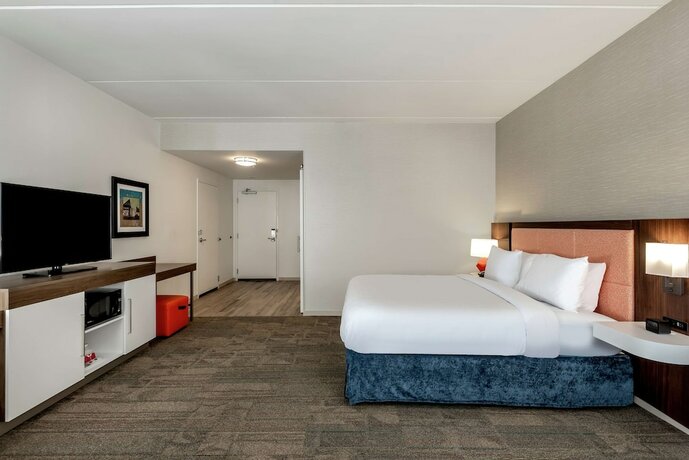 Imagen de la habitación del Hotel Hampton Inn Baltimore Bayview Campus. Foto 11
