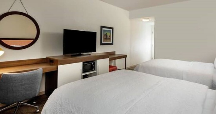 Imagen de la habitación del Hotel Hampton Inn Baltimore Bayview Campus. Foto 17