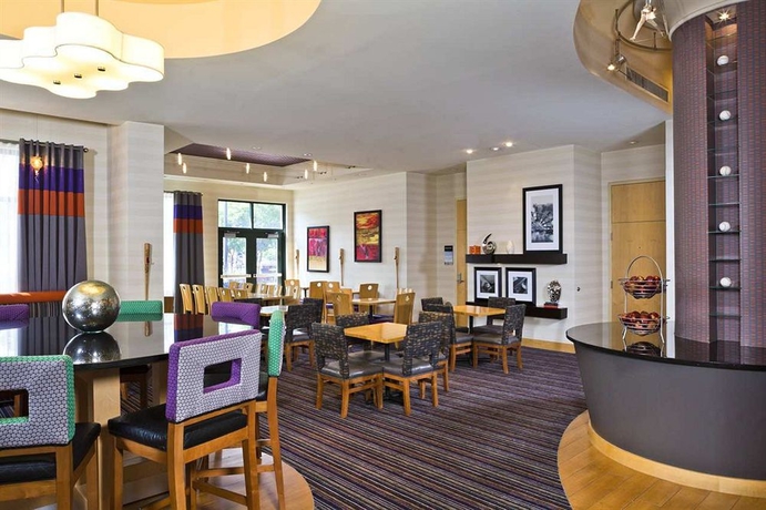 Imagen de los interiores del Hotel Hampton Inn Baltimore-downtown-convention Center. Foto 9