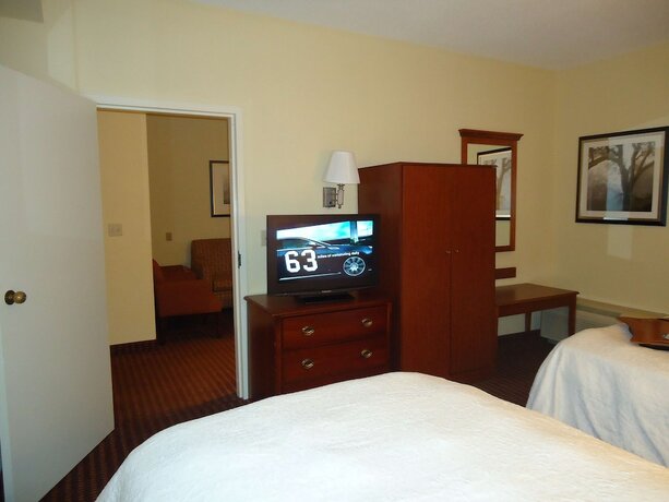 Imagen de la habitación del Hotel Hampton Inn Baltimore/glen Burnie. Foto 17