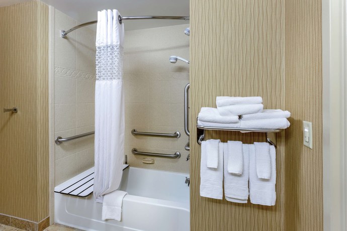 Imagen de la habitación del Hotel Hampton Inn Baltimore/owings Mills. Foto 5