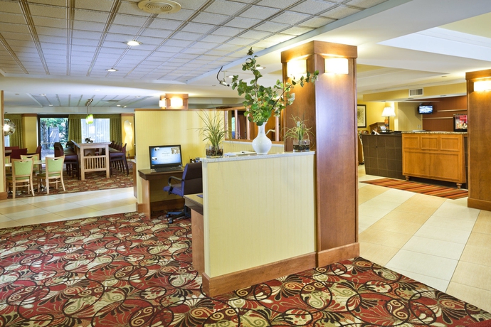 Imagen de los interiores del Hotel Hampton Inn Baltimore/white Marsh. Foto 10