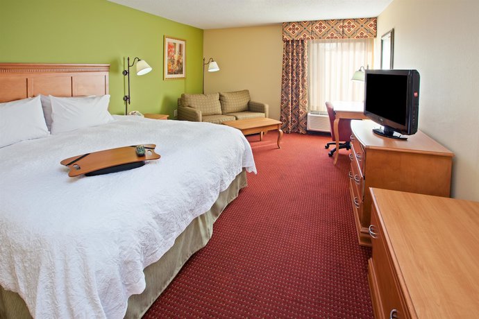Imagen de la habitación del Hotel Hampton Inn Bardstown. Foto 4