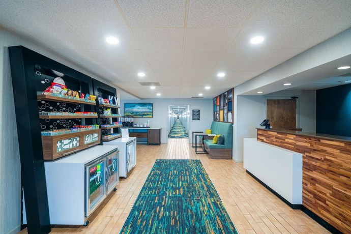 Imagen de los interiores del Hotel Hampton Inn Bardstown. Foto 20