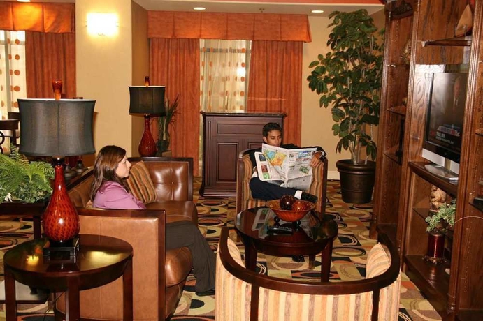 Imagen de los interiores del Hotel Hampton Inn Baton Rouge - Denham Springs. Foto 4