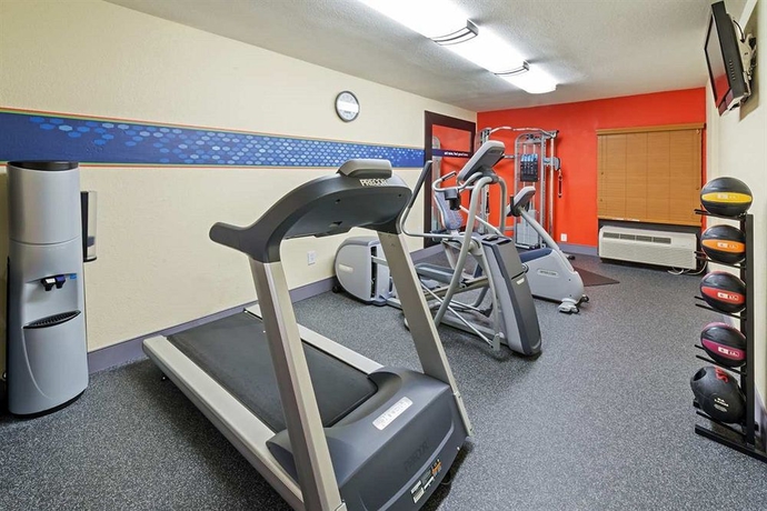 Imagen de los interiores del Hotel Hampton Inn Baton Rouge - I-10 and College Dr.. Foto 10