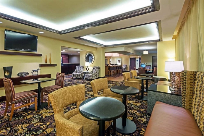 Imagen de los interiores del Hotel Hampton Inn Baton Rouge - I-10 and College Dr.. Foto 13