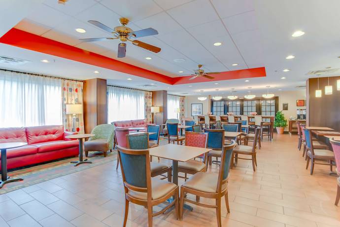 Imagen de los interiores del Hotel Hampton Inn Bellevue / Nashville-i-40 West. Foto 20