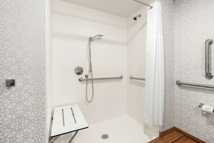 Imagen de la habitación del Hotel Hampton Inn Bellingham Airport. Foto 8