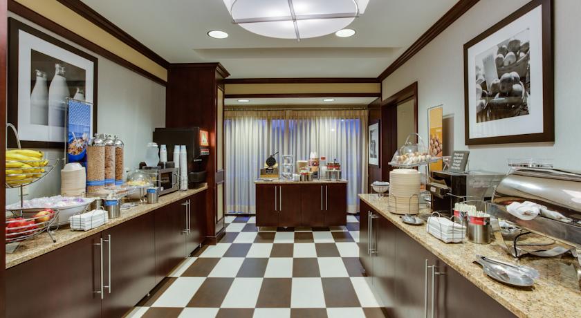 Imagen general del Hotel Hampton Inn Bennington. Foto 2