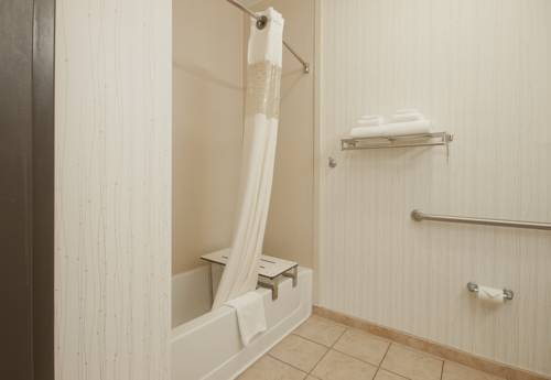 Imagen de la habitación del Hotel Hampton Inn Binghamton/johnson City. Foto 6