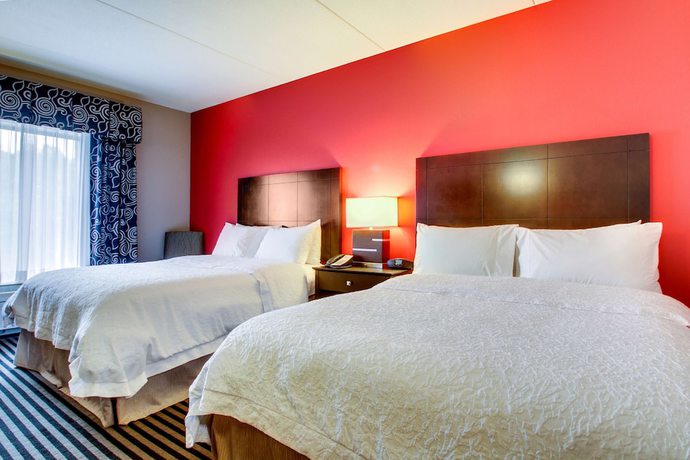Imagen de la habitación del Hotel Hampton Inn Birmingham Leeds. Foto 3