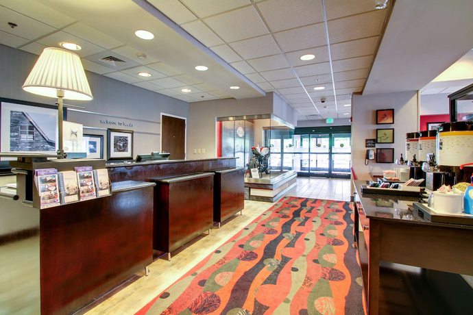 Imagen de los interiores del Hotel Hampton Inn Birmingham Leeds. Foto 20