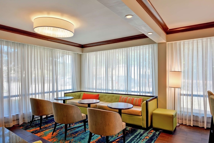 Imagen de los interiores del Hotel Hampton Inn Birmingham/mountain Brook. Foto 11