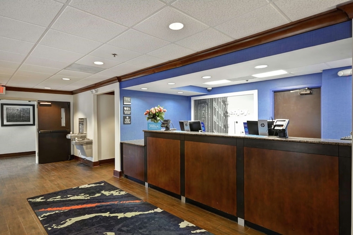 Imagen de los interiores del Hotel Hampton Inn Birmingham/mountain Brook. Foto 13