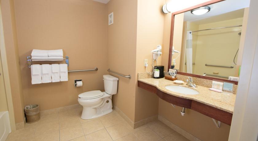 Imagen general del Hotel Hampton Inn Bismarck. Foto 7