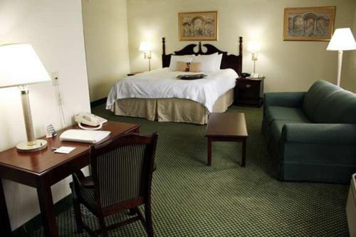 Imagen general del Hotel Hampton Inn Bloomington West. Foto 4
