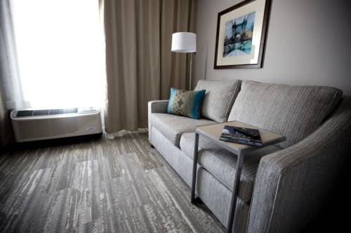 Imagen de la habitación del Hotel Hampton Inn Blue Ash/cincinnati. Foto 5