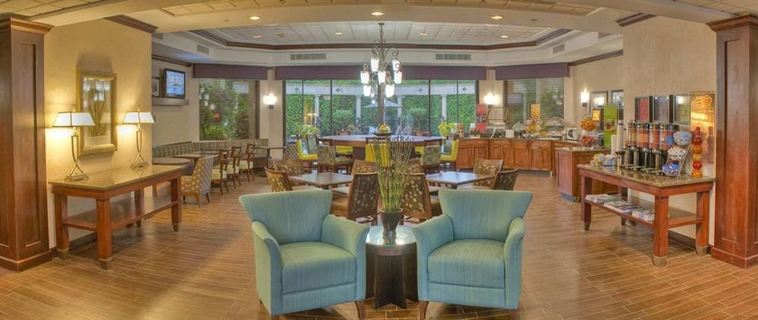Imagen del bar/restaurante del Hotel Hampton Inn Boca Raton. Foto 1
