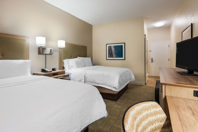 Imagen de la habitación del Hotel Hampton Inn Bonita Springs. Foto 6
