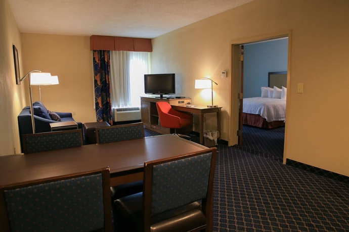 Imagen de la habitación del Hotel Hampton Inn Bordentown. Foto 14